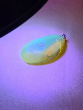 Genuine Baltic Amber Pendant Solid 14K Gold • 9.29gtw • UV Black Light Tested